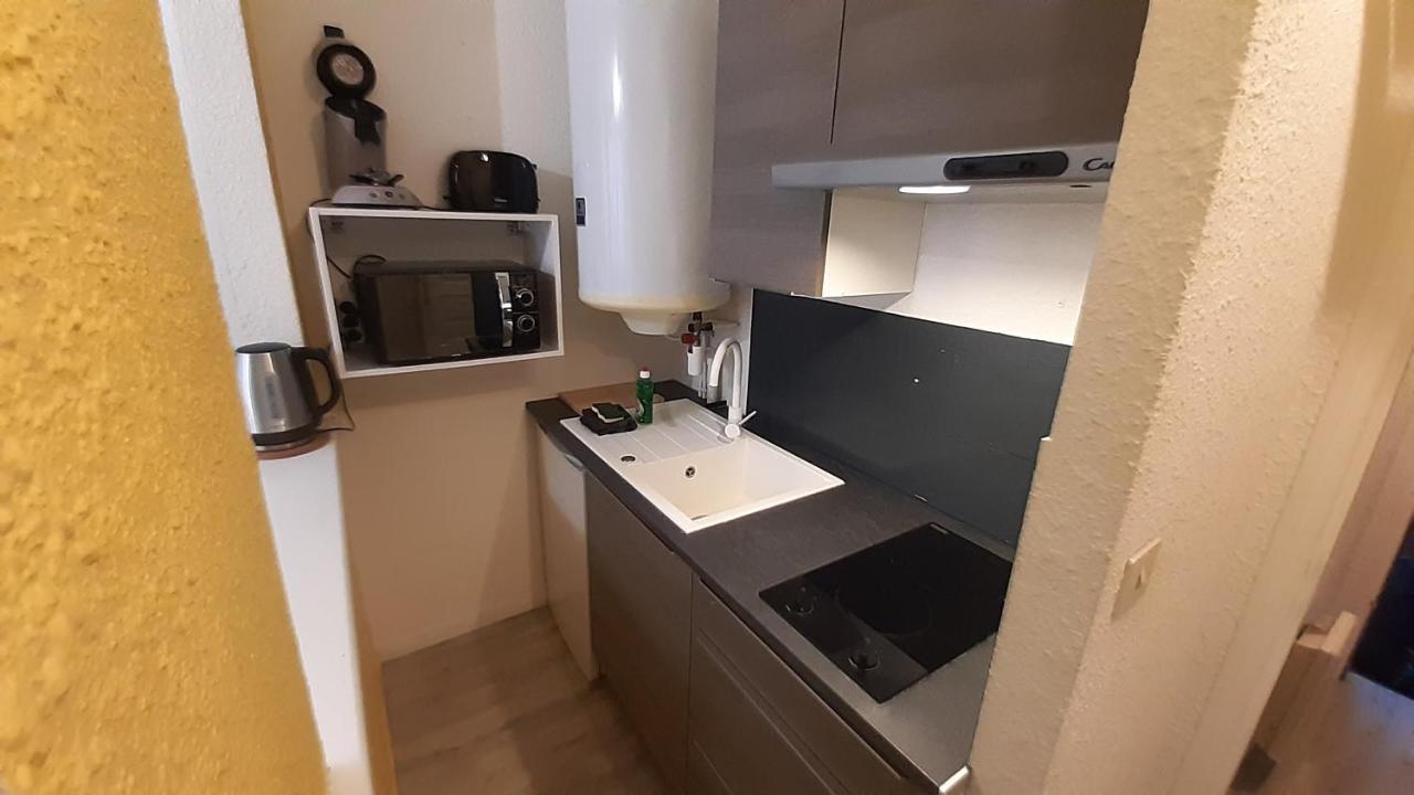 Studio 302 Au 15 Rue Battant A Besançon Kültér fotó